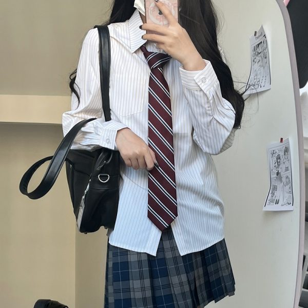 Striped Short-Sleeve Japanese College-Style White Shirt - Loose High-End Summer Top for Women - Trendy Casual Wear