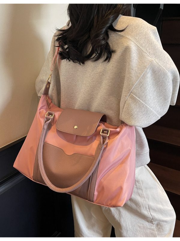 Stylish Large Capacity Women's Fitness Tote Bag - Lightweight Shoulder Bag for Travel, Business, and Short Trips
