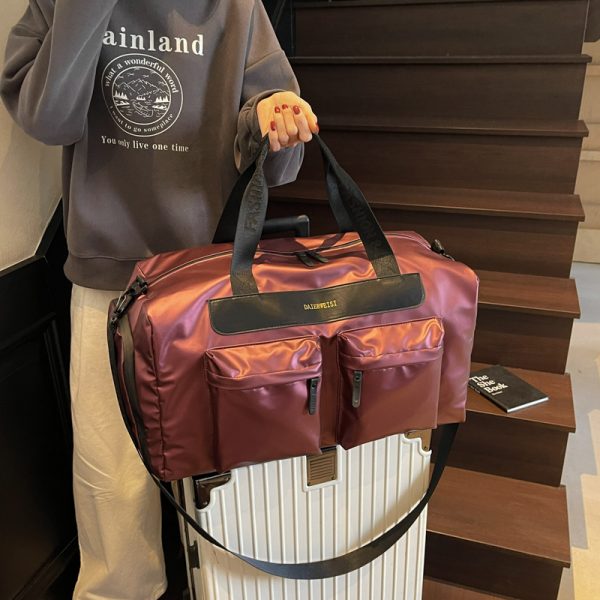 Stylish Lightweight Travel Bag for Women - Large Capacity Crossbody Handbag for Short-Distance, Sports, and Fitness