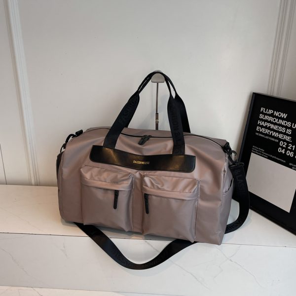 Stylish Lightweight Travel Bag for Women - Large Capacity Crossbody Handbag for Short-Distance, Sports, and Fitness