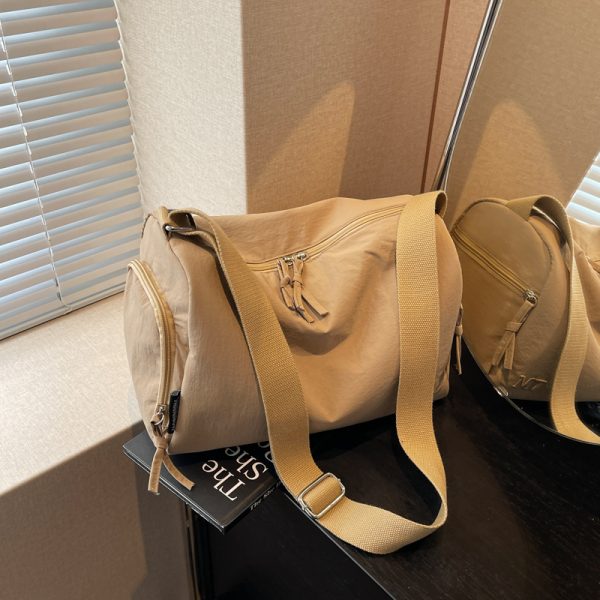 Stylish Lightweight Women's Short Trip Bag, Versatile Crossbody Luggage for Sports, Fitness, Yoga & Everyday Use