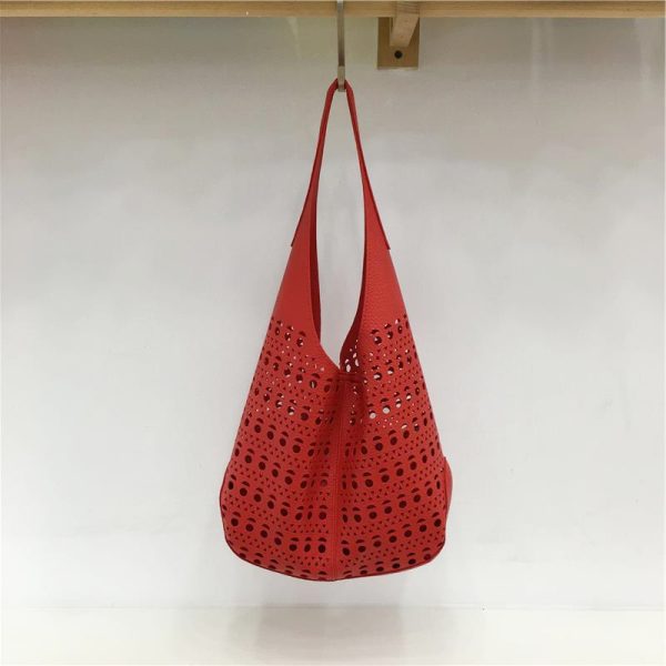 Summer French Hollow Carved Tote Bag - Large Capacity Versatile Commuter Shoulder Bag for Stylish Outings