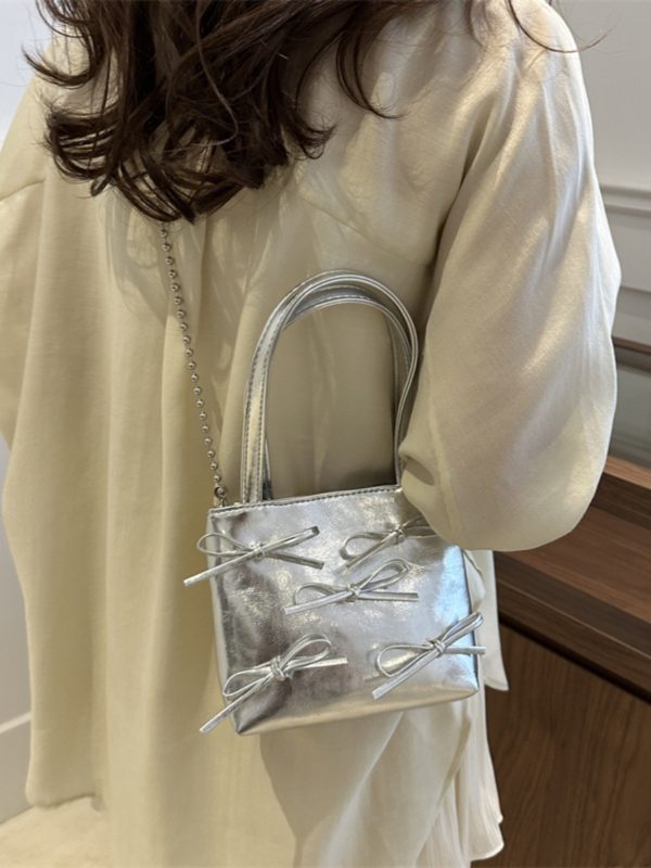 Summer High-End Women's Bucket Handbag with Chain and Silver Bow - Trendy 2025 Fashion Accessory