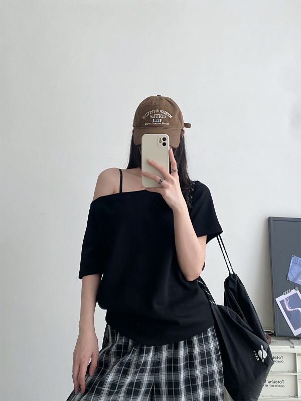 Summer Off-Shoulder Loose Fit Two-Way T-Shirt for Women - Slim-Fit Short Sleeve Top in Sun Grapefruit - Casual 90s Style