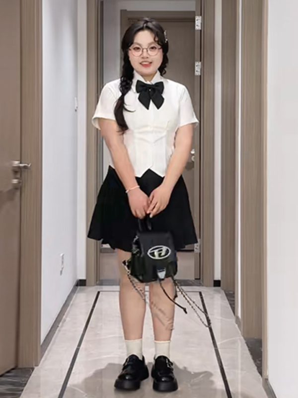 Summer Two-Piece Set for Women - Flattering Pleated Skirt &é®è‚‰ Shirt, Age-Reducing College Style JK Uniform, Perfect for Curvy Figures