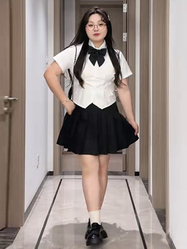 Summer Two-Piece Set for Women - Flattering Pleated Skirt &é®è‚‰ Shirt, Age-Reducing College Style JK Uniform, Perfect for Curvy Figures
