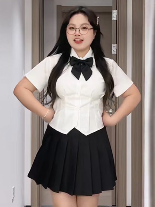 Summer Two-Piece Set for Women - Flattering Pleated Skirt &é®è‚‰ Shirt, Age-Reducing College Style JK Uniform, Perfect for Curvy Figures