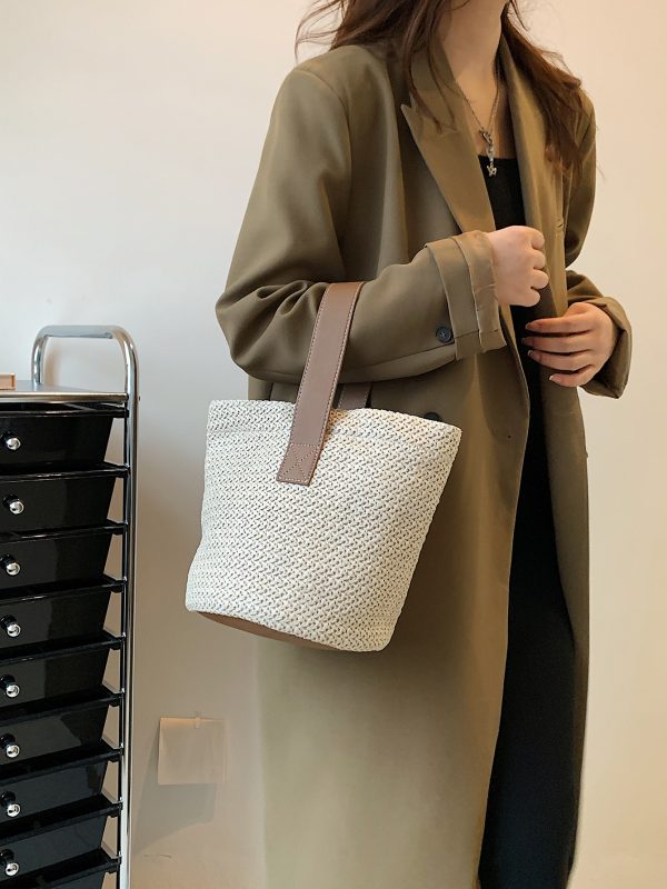 Summer Woven Straw Bucket Bag for Women - 2025 Stylish Beach Handbag, Vacation Essential, Small Tote for Girls