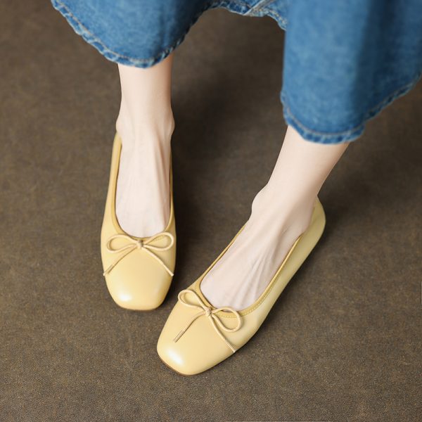 Super Soft Genuine Leather Square Toe Bowknot Slip-On Low Heel Grandma Shoes - Trendy Vintage Style for Comfort and Elegance