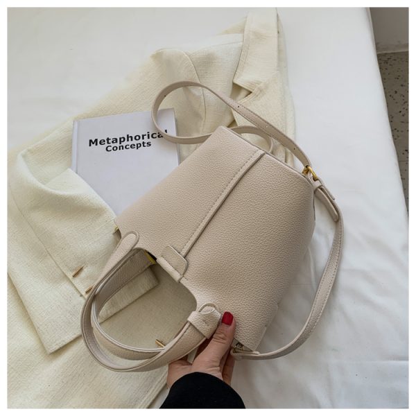 Textured Women's Handbag - Versatile Crossbody Bucket Bag for Spring/Summer 2025 Fashion