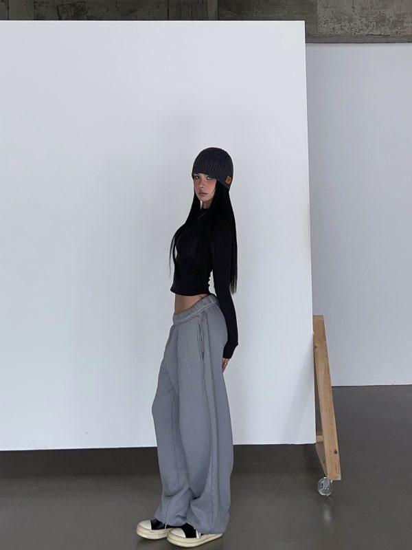 Thick Fleece 2-in-1 Butt-Lifting Sweatpants for Cold Weather, Narrow Waist Drawstring, Super Warm, Available in 3 Colors