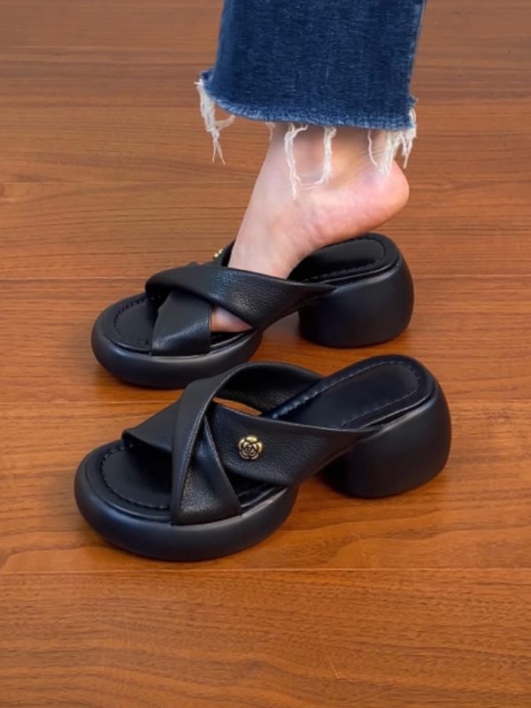 Thick-Soled Cross-Strap High Heels Sandals for Women - Summer 2025 Outdoor Footwear, Trendy Y2K Style