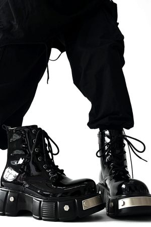 Thick-Soled Martin Boots for Men, Niche Punk Style Zipper Motorcycle Boots, British Big Toe High-Top Shoes, European American Fashion