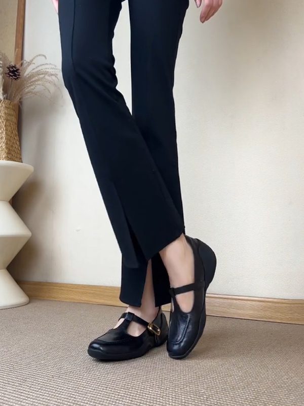 Thick-Soled Retro Sheepskin Mary Jane Shoes with T-Strap, Square Toe Leather Loafers for Women, Height-Increasing Fashion Footwear