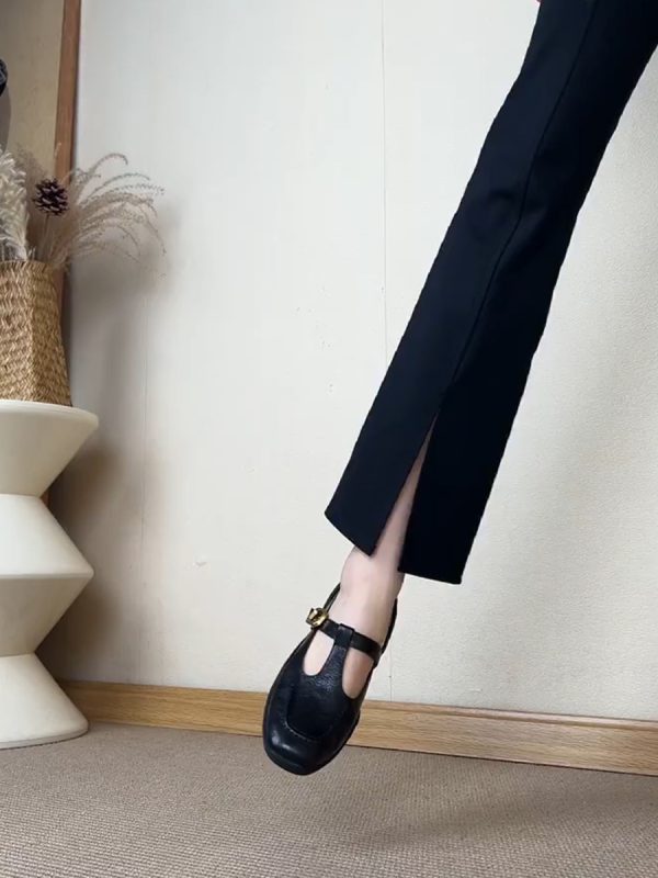 Thick-Soled Retro Sheepskin Mary Jane Shoes with T-Strap, Square Toe Leather Loafers for Women, Height-Increasing Fashion Footwear