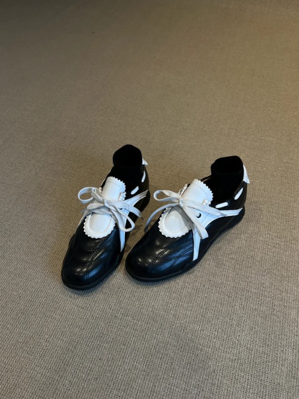 Thick-Soled Sporty Mary Jane Shoes for Women - Color-Blocked Retro Lace-Up Casual Footwear, Round-Toe Comfort