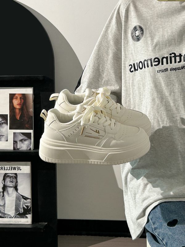 Thick-Soled White Bread Loaf Shoes for Women - Breathable, Versatile Spring/Summer Style, Height-Increasing Platform Sneakers