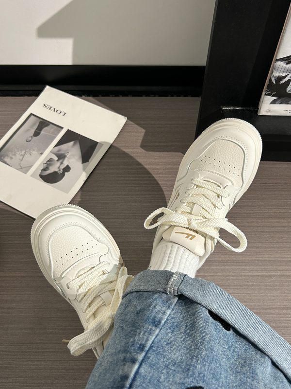 Thick-Soled White Mesh Shoes for Women - Summer 2025 New Style, Breathable, Height-Increasing, Versatile Big Toe Design
