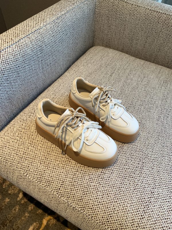 Thick-Soled White Sneakers for Women - 2025 Spring Korean Style Lace-Up Casual Board Training Shoes
