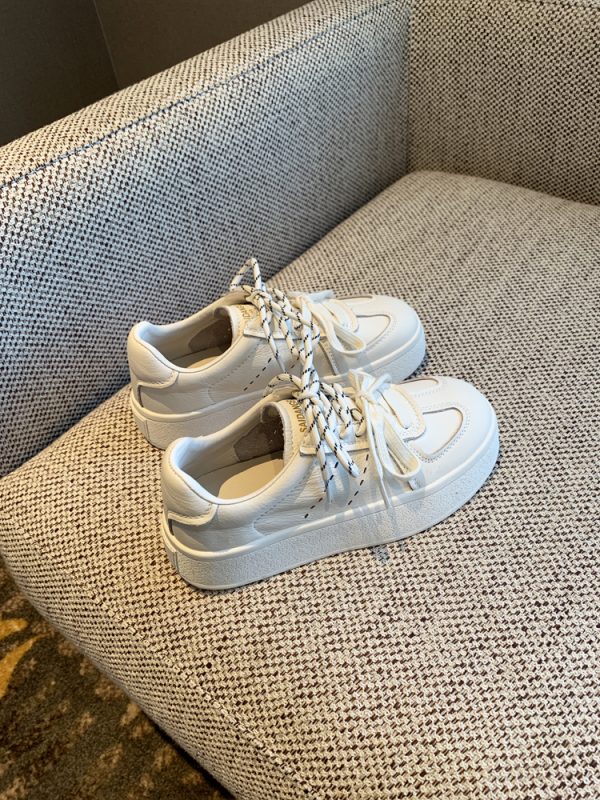 Thick-Soled White Sneakers for Women - 2025 Spring Korean Style Lace-Up Casual Board Training Shoes