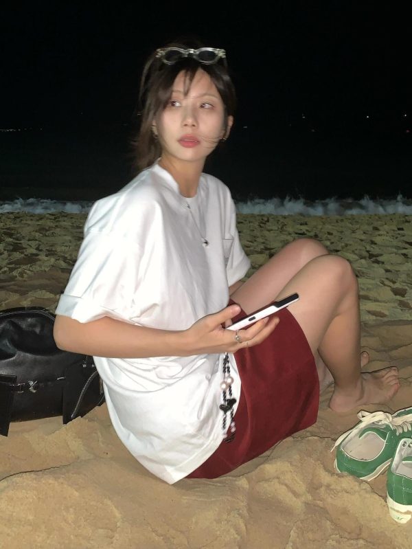 Timeless Korean Minimalist Heavyweight Cotton Short-Sleeve T-Shirt for Summer Casual Style