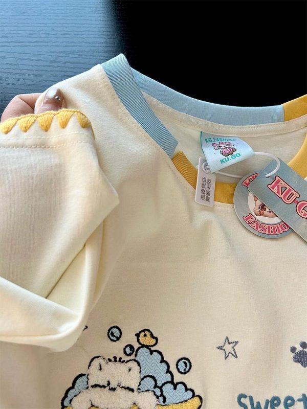 Trendy Color-Block Embroidered Cute Cat Short Sleeve T-Shirt for Women - Summer Fashion Must-Have