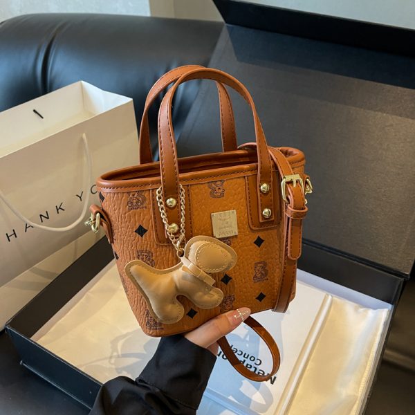 Trendy High-End Small Handbag for Women - Fashionable Commuting Tote Bucket Bag, 2025 Style, Versatile Shoulder Crossbody Bag