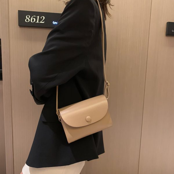 Trendy Korean Mini Shoulder Crossbody Bag for Women, Retro Phone Bag, Versatile Spring/Summer Design, New Model 2025