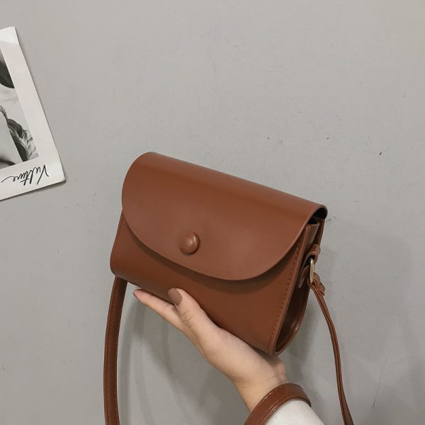 Trendy Korean Mini Shoulder Crossbody Bag for Women, Retro Phone Bag, Versatile Spring/Summer Design, New Model 2025