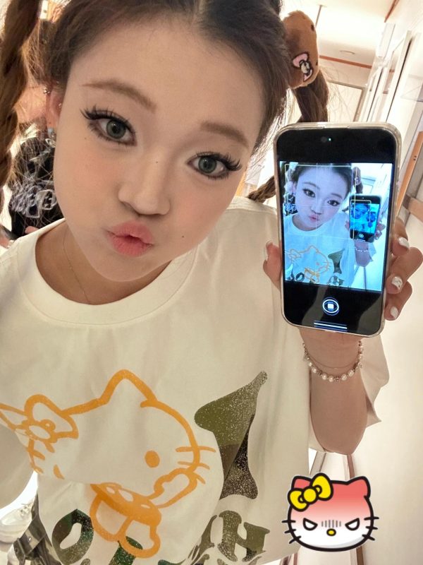 Trendy Korean Style Cute Kitty Casual Loose Heavyweight Pure Cotton Short Sleeve T-Shirt for Comfortable Everyday Wear