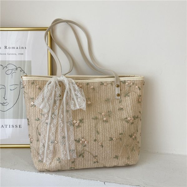 Trendy Large Capacity Women's Straw Beach Bag - Versatile Summer 2025 Shoulder Bag for Fashionable Outings