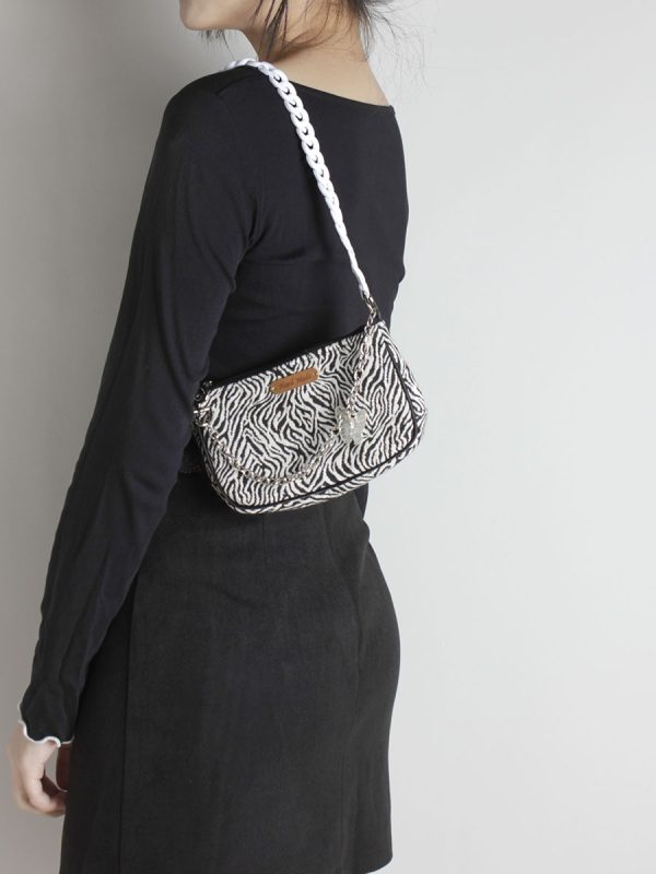 Trendy Leopard Print Zebra Pattern Crossbody Phone Bag for Women - Cute Underarm Bag for Spring and Summer 2022 Fashion