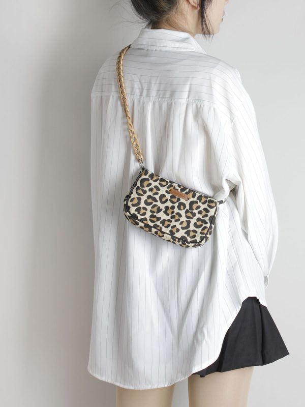 Trendy Leopard Print Zebra Pattern Crossbody Phone Bag for Women - Cute Underarm Bag for Spring and Summer 2022 Fashion