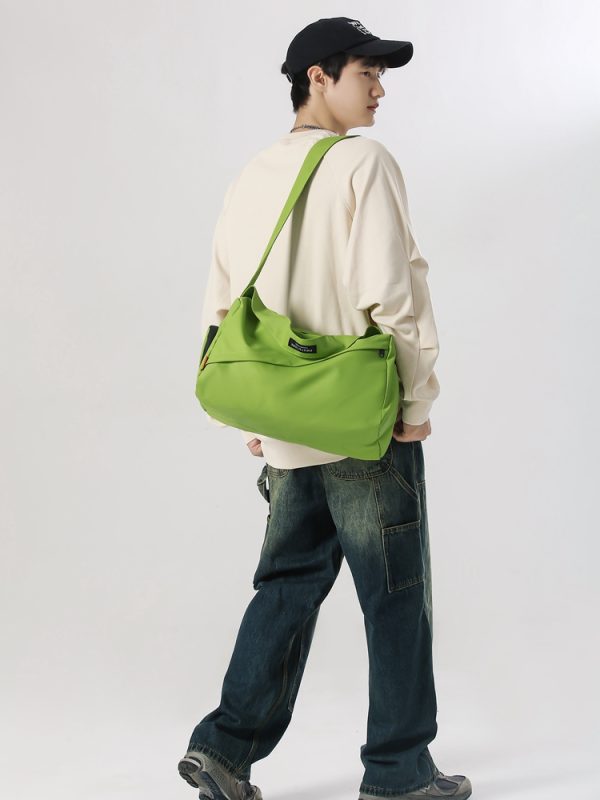 Trendy Lightweight Crossbody Bag for Men and Women - Dry and Wet Separation Sports Fitness Handbag