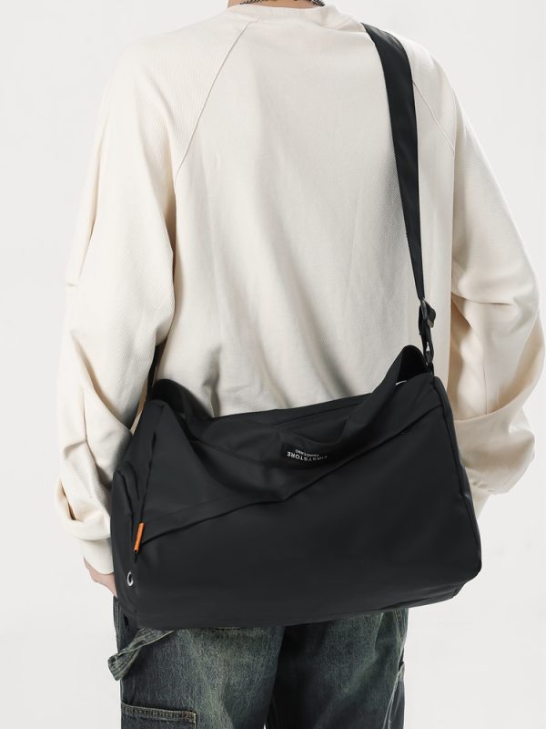 Trendy Lightweight Crossbody Bag for Men and Women - Dry and Wet Separation Sports Fitness Handbag