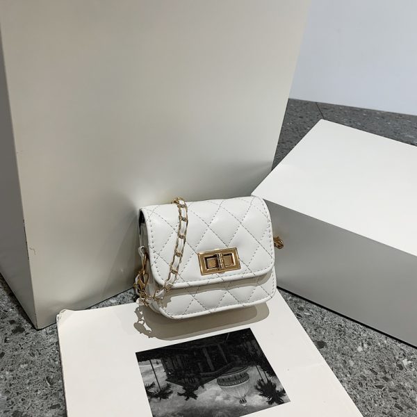 Trendy Mini Chain Crossbody Bag for Women - Versatile Small Square Shoulder Bag for Summer 2025 Fashion