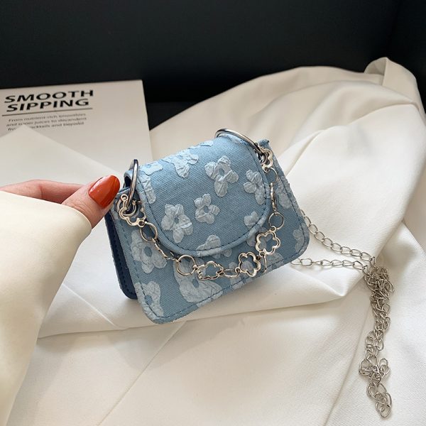 Trendy Mini Crossbody Handbag for Women - Versatile Chain Clutch Bag for Summer 2025 Fashion