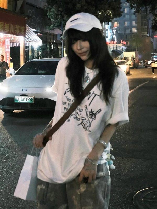 Trendy Oversized White T-Shirt for Women - Summer Graffiti Print Half Sleeve American Style Heavyweight Top
