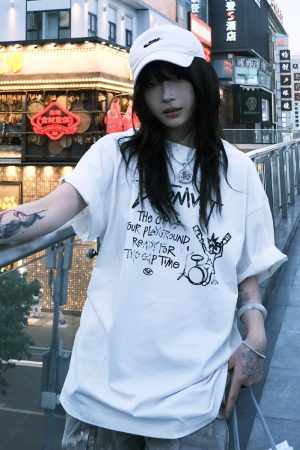 Trendy Oversized White T-Shirt for Women - Summer Graffiti Print Half Sleeve American Style Heavyweight Top