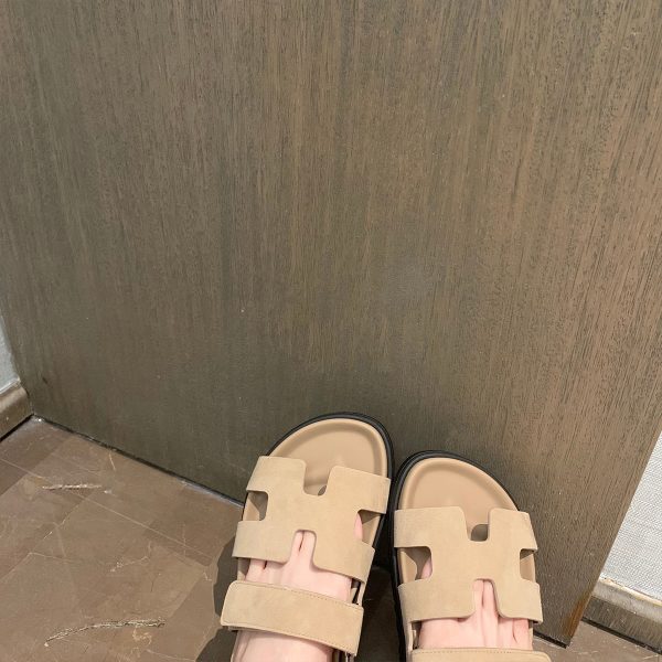 Trendy Sheepskin One-Strap Sandals for Women - Casual Thick Sole Slippers with Velcro Closure, Stylish Footwear for Everyday Wear