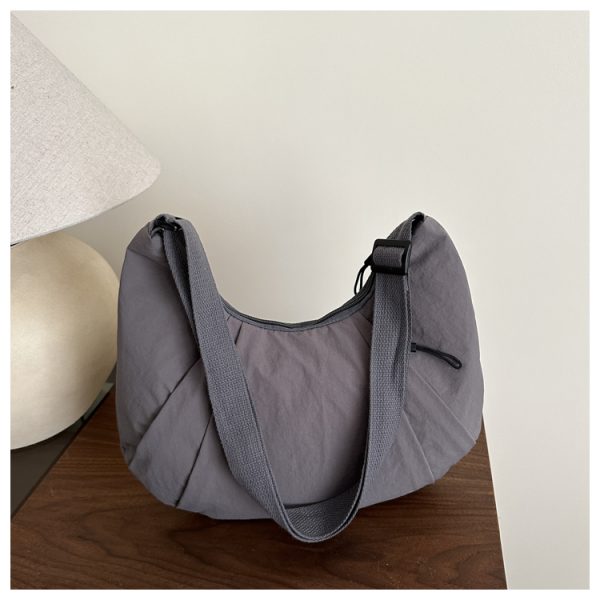 Trendy Summer Women's Casual Dumpling Bag - Large Capacity Commuter Shoulder Crossbody Bag for 2025 Fashion