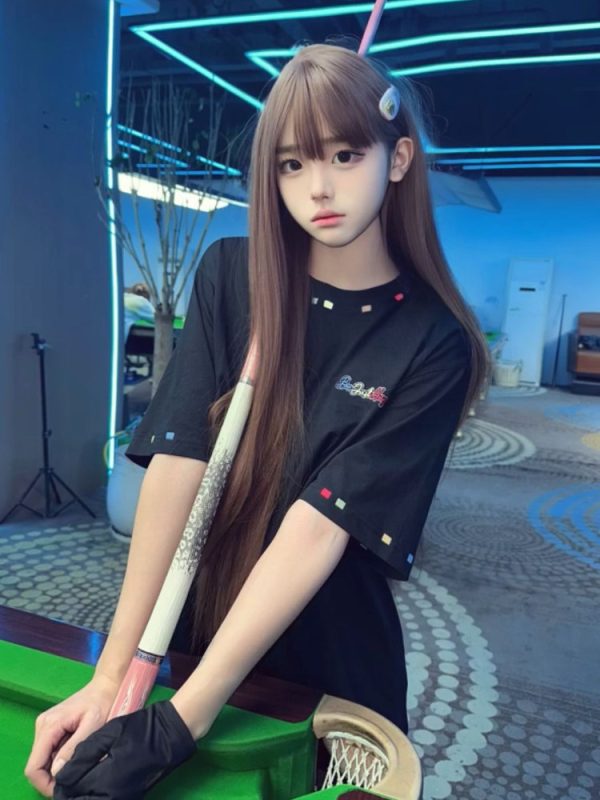 Trendy White Short Sleeve T-Shirt for Women with Embroidery - Summer 2025 American Style Niche Design