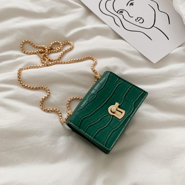 Trendy Women's Small Chain Bag 2025 - Korean Style Versatile Shoulder Crossbody Bag for Internet Celebrity Fashion