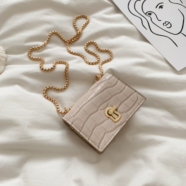 Trendy Women's Small Chain Bag 2025 - Korean Style Versatile Shoulder Crossbody Bag for Internet Celebrity Fashion