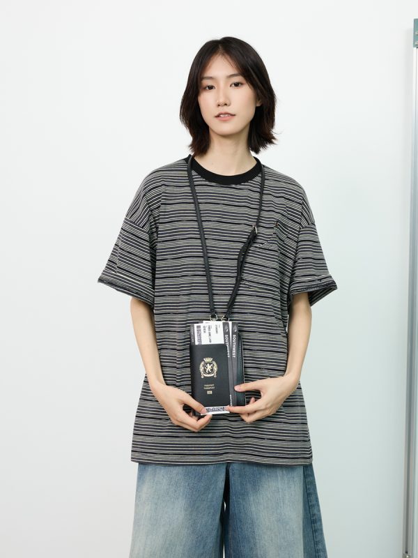 Unisex American Retro Striped Short Sleeve T-Shirt with Round Neck and Cutout Pocket Design - Y2K Style Fashion Top