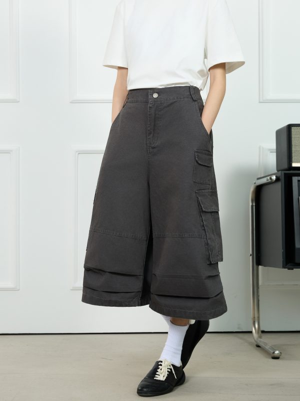 Unisex American-Style Wide-Leg Loose Pleated Seven-Point Shorts for Summer Commuting - Fashionable Workwear with Pockets
