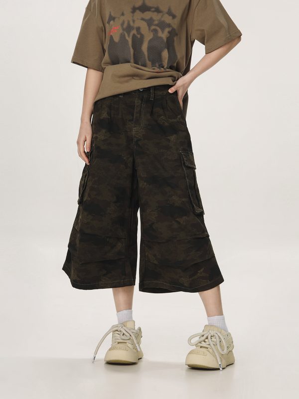 Unisex Camouflage Seven-Point Pants - Casual Workwear, Summer Loose Straight-Cut Shorts for Men and Women, 90s Inspired