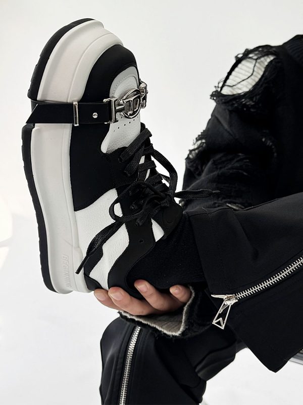 Unisex Lace-Up Casual Sneakers with Square Toe in Black and White - Trendy National Style Sports Shoes for Couples