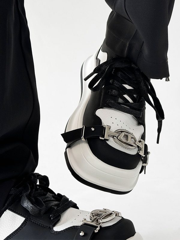 Unisex Lace-Up Casual Sneakers with Square Toe in Black and White - Trendy National Style Sports Shoes for Couples
