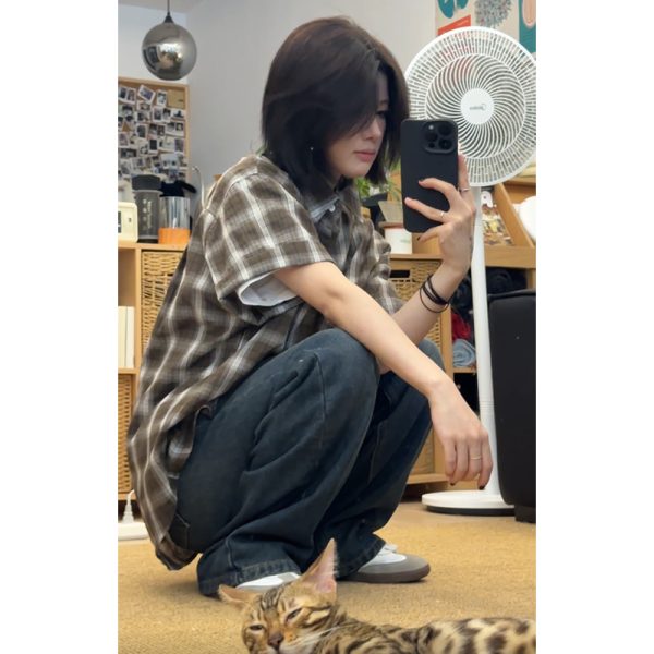 Unisex Relaxed Fit Plaid Short Sleeve Shirt - Casual Long Sleeve Half Sleeve Top for Effortless Style